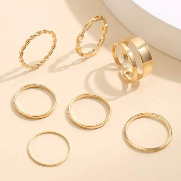 ✿ 7PC Minimalist Hollow Gold Ring Bundle Set - Picture 3 of 4